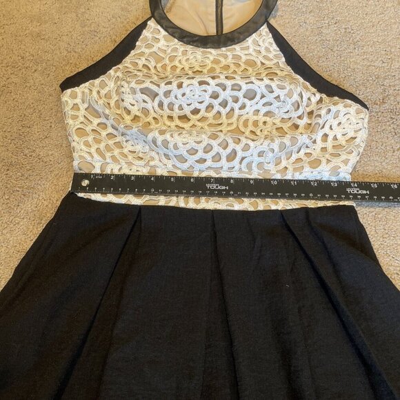 ABS Allen Schwartz Halter Dress Size 6 Ivory Lace Black Skirt Rockabilly Pin Up - Picture 11 of 15